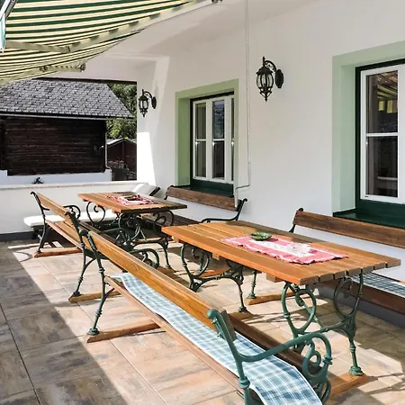 Schoene Schladm, Apartmán